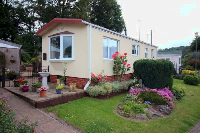 2 Bedroom Detached House For Sale In Swindon/ Wall Heath, Hinksford Park, DY6