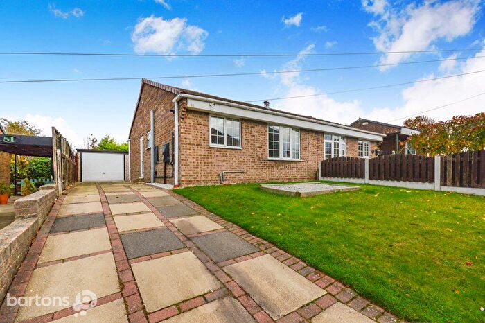 2 Bedroom Semi-Detached Bungalow To Rent In Greenfield Gardens, Flanderwell, S66
