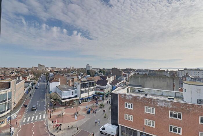 2 Bedroom Flat For Sale In Palmerston Road, Southsea, PO5