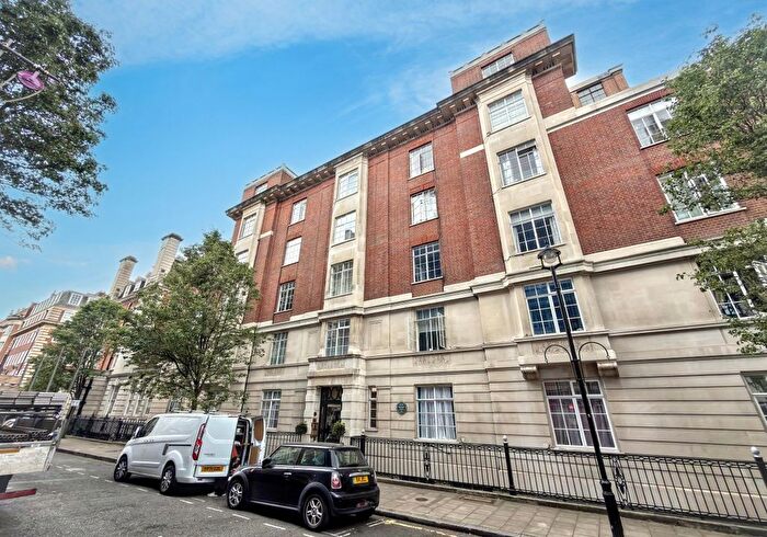 1 Bedroom Flat For Sale In Flat, Hallam Street, Marylebone, London, W1W