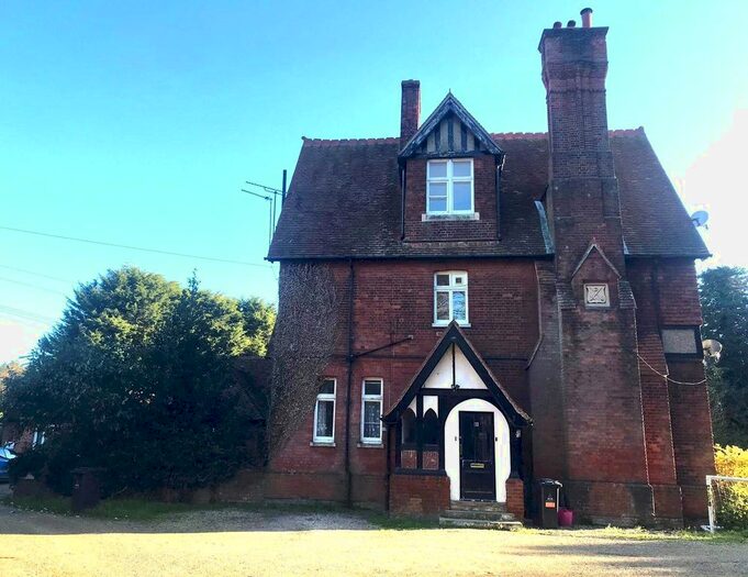 2 Bedroom Flat To Rent In Tillingham Hall, North Street, Southminster, Essex CM0