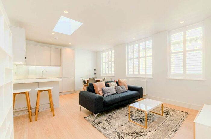 1 Bedroom Flat To Rent In Renfrew Road, Kennington, London, SE11