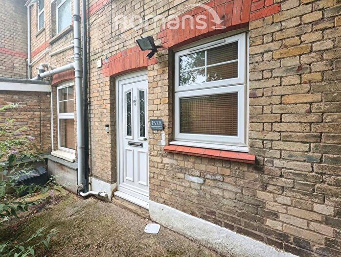 1 Bedroom Apartment To Rent In London Road, HP11
