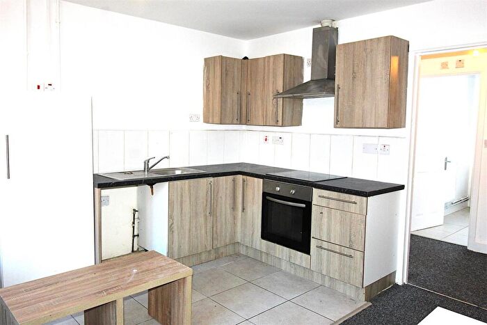 2 Bedroom Flat To Rent In Marquis Court, Fairfield Street, Wigston, LE18
