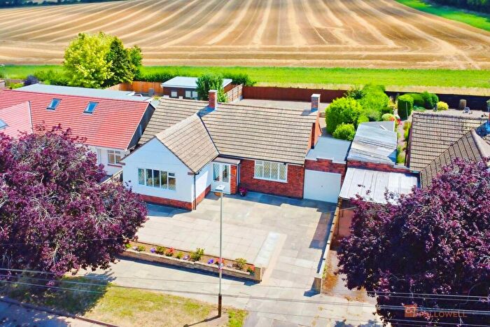 2 Bedroom Detached Bungalow For Sale In Newhaven Road, Leicester, LE5