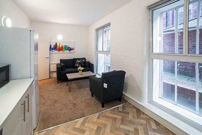 1 Bedroom Terraced House To Rent In Hartley Road, Nottingham, Nottinghamshire, NG7