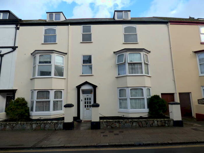 1 Bedroom Flat To Rent In Northumberland Place, Teignmouth, TQ14