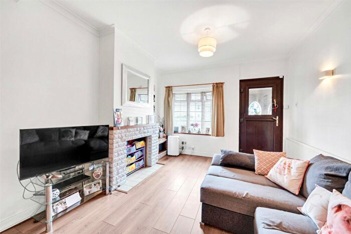 2 Bedroom Terraced House To Rent In Hawley Road, Dartford, Kent, DA1