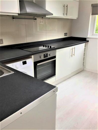 1 Bedroom Maisonette To Rent In Cowper Road, Bromley BR2