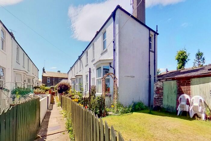 3 Bedroom Terraced House To Rent In Brook Street, Broughty Ferry, Dundee, DD5