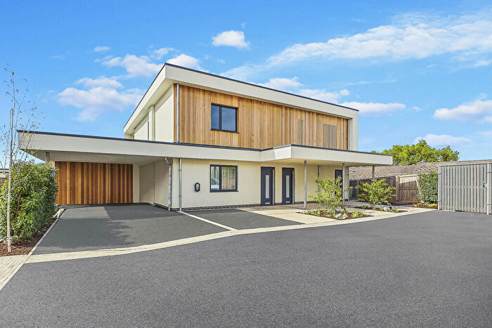 3 Bedroom Apartment For Sale In The View, Edde Cross Street, Ross On Wye, Hfds, HR9