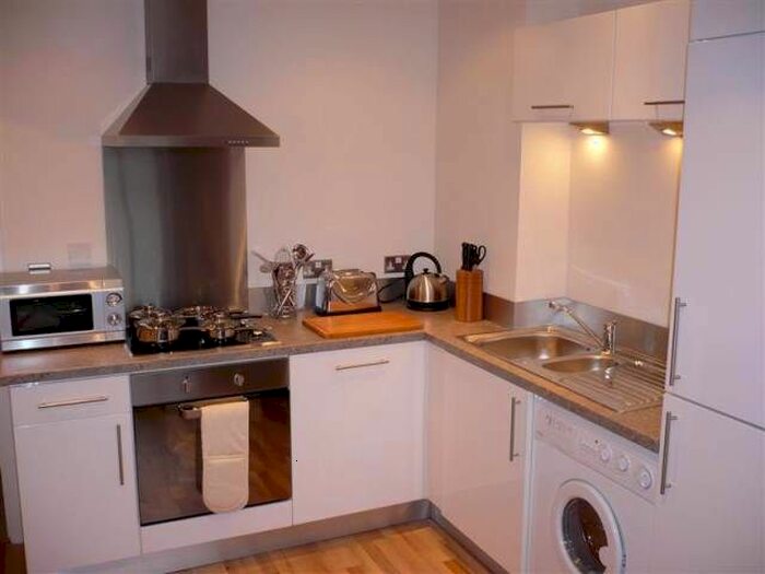 2 Bedroom Flat To Rent In Eastbrook Hall, - Leeds Road, Little Germany, BD1