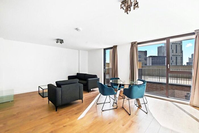2 Bedroom Apartment To Rent In Forrester Way, London, E15