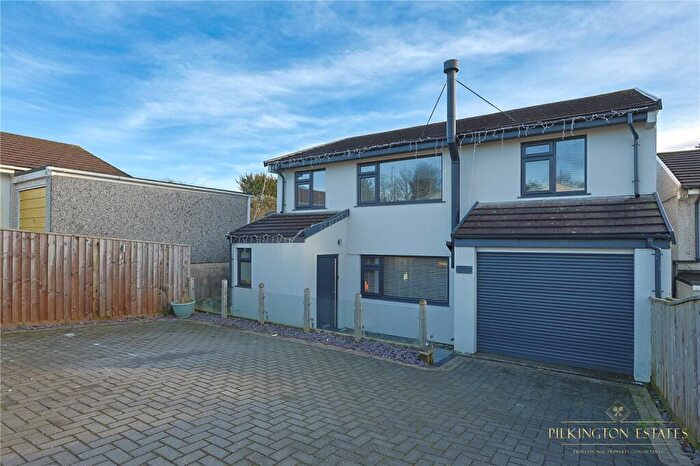 4 Bedroom Detached House For Sale In Sunnybanks, Hatt, Saltash, Cornwall, PL12