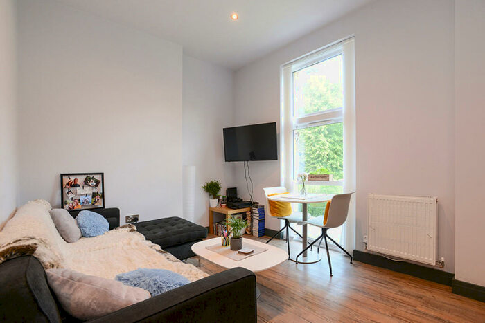 1 Bedroom Flat To Rent In Park Suites, Waverley Street, Arboretum, NG7