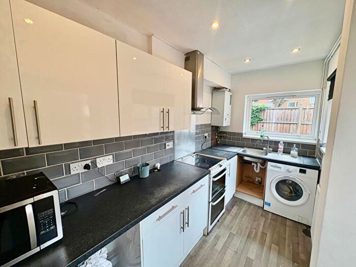House To Rent In Hazelwood Road, NG7
