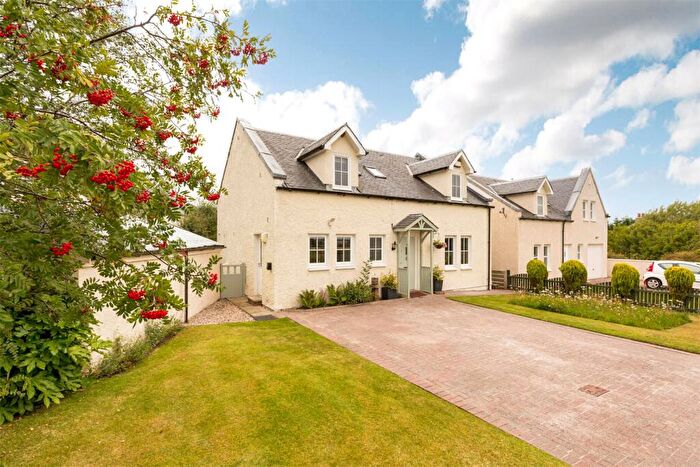4 Bedroom House For Sale In Oak Cottages, Kirknewton, West Lothian, EH27