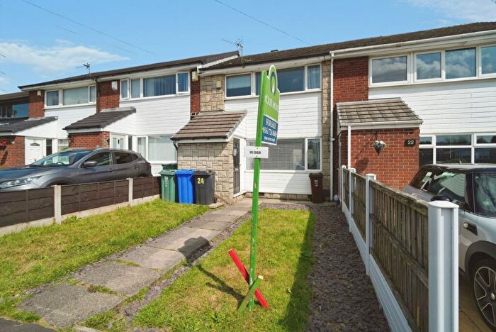 3 Bedroom Terraced House For Sale In Stanley Road, Radcliffe, Manchester, Greater Manchester, M26