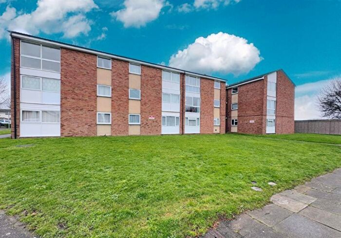2 Bedroom Flat For Sale In Colne Court, East Tilbury, Tilbury, Essex, RM18