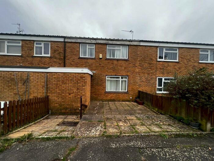 3 Bedroom Terraced House To Rent In Linden Close, Eastbourne, BN22