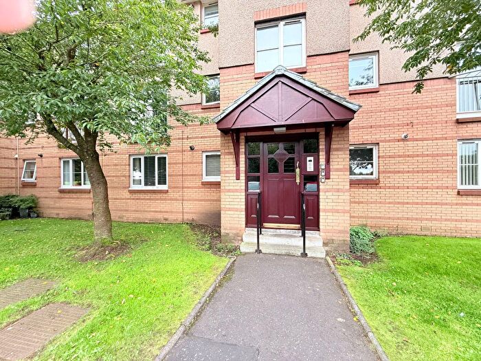 2 Bedroom Flat For Sale In Queens Court, Stenhousemuir, Larbert, FK5