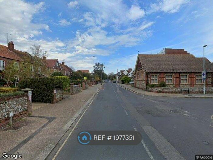 2 Bedroom Flat To Rent In Homepier House, Worthing, BN11