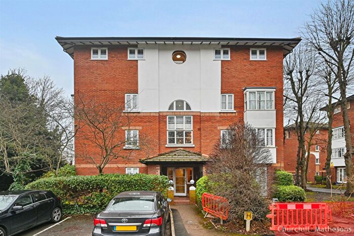 1 Bedroom Property To Rent In Beechwood Grove, London, W3