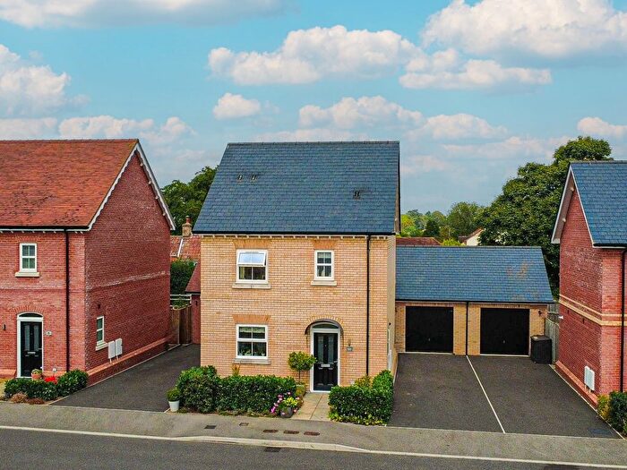 3 Bedroom Detached House For Sale In Lockyers Field, North Curry, Taunton, Somerset, TA3