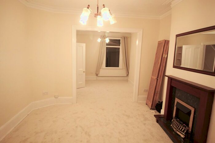 3 Bedroom Semi-Detached House To Rent In Knighton Road, London, E7