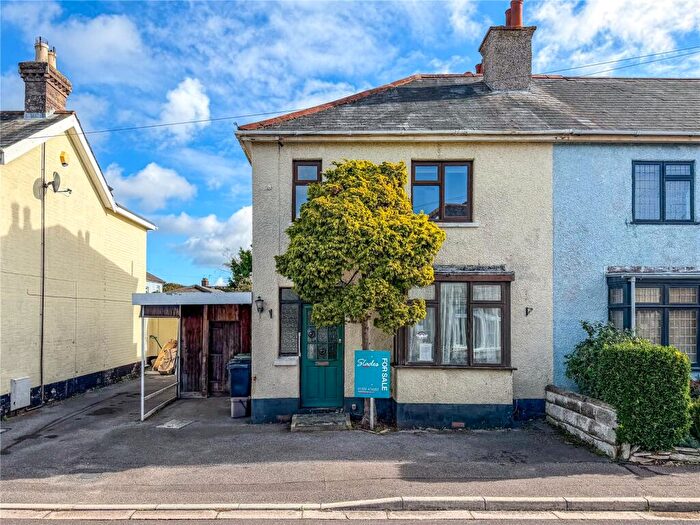 3 Bedroom Semi Detached House For Sale In Cameron Road, Christchurch, Dorset, BH23