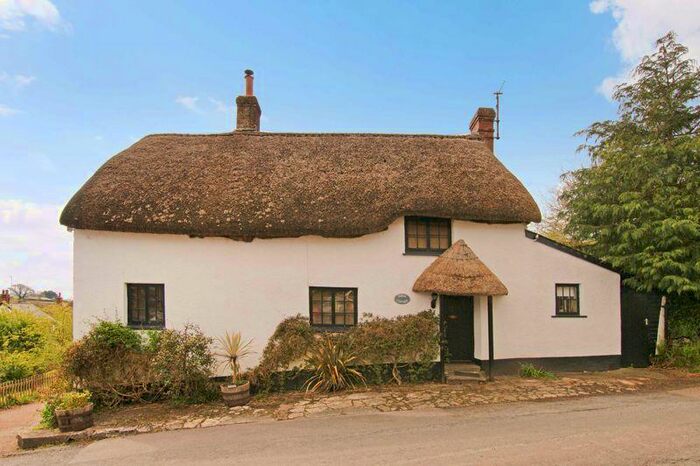 4 Bedroom Cottage For Sale In Sampford Courtenay, West Devon, EX20