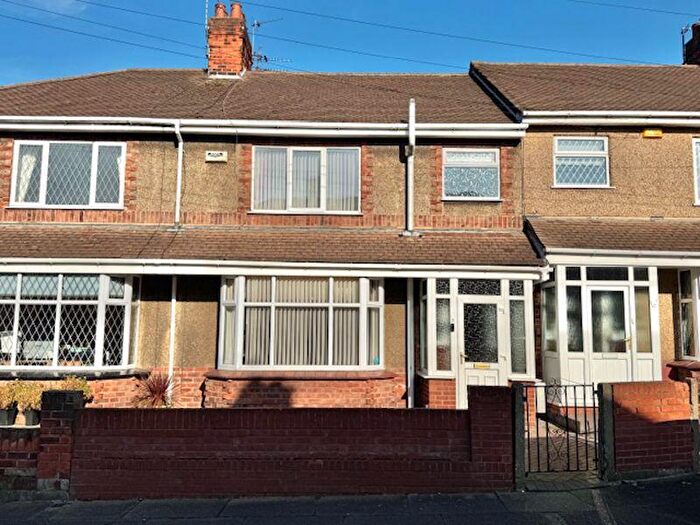 3 Bedroom Terraced House For Sale In St Olafs Grove, Grimsby, DN32