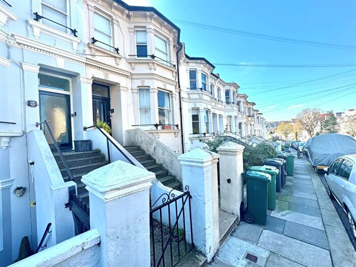 2 Bedroom Flat To Rent In Springfield Road, Brighton, BN1