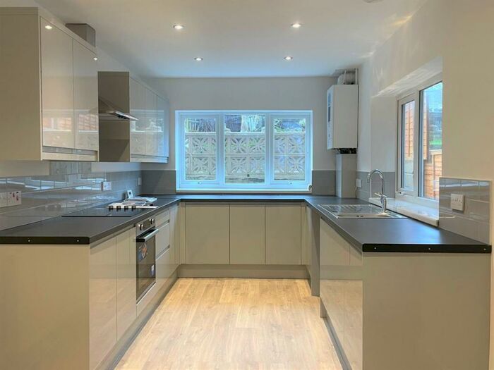 3 Bedroom Terraced House To Rent In Hosea Row, Landore, Swansea, SA1