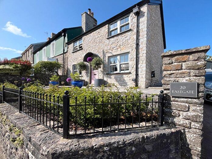 3 Bedroom Cottage For Sale In Eastgate, Cowbridge The Vale Of Glamorgan, CF71