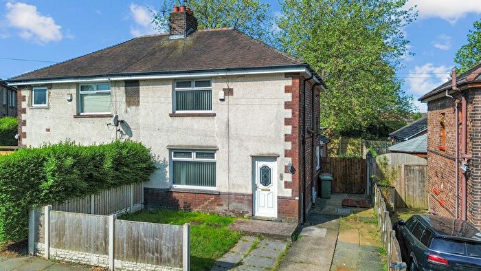 3 Bedroom Semi-Detached House For Sale In Ellison Drive, St. Helens, WA10