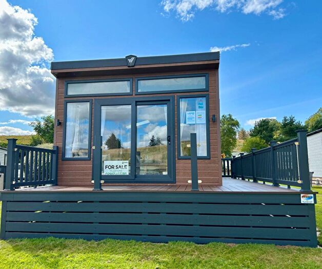 2 Bedroom Mobile/park Home For Sale In Bank Street, Greenlaw, Duns, TD10