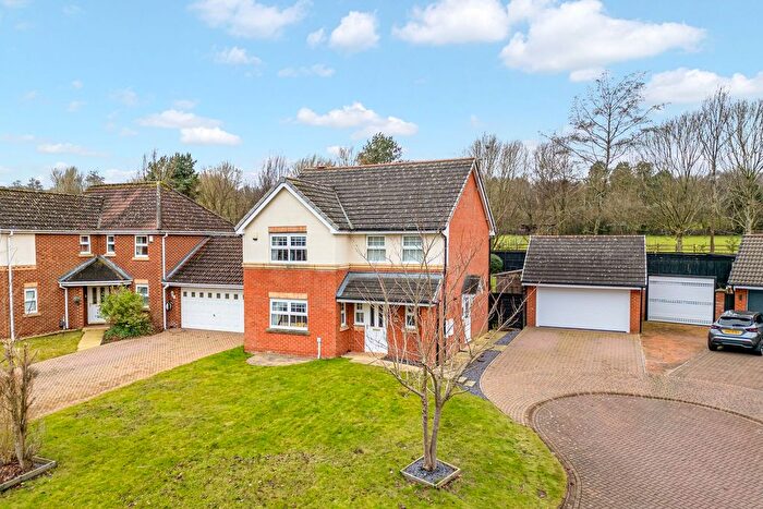 4 Bedroom Detached House For Sale In Dereham Way, Runcorn, WA7