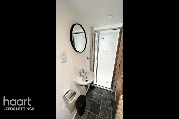 1 Bedroom Terraced House To Rent In Argie Road, Leeds, LS4