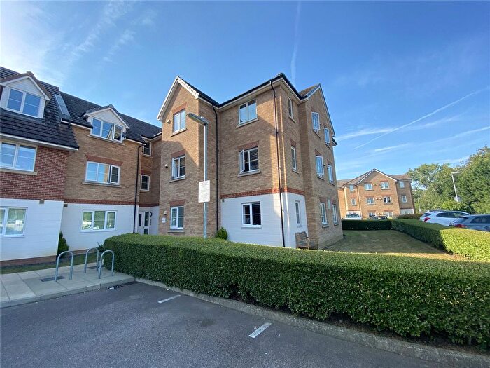 2 Bedroom Flat To Rent In Monarch Way, Leighton Buzzard, Central Bedfordshire, LU7