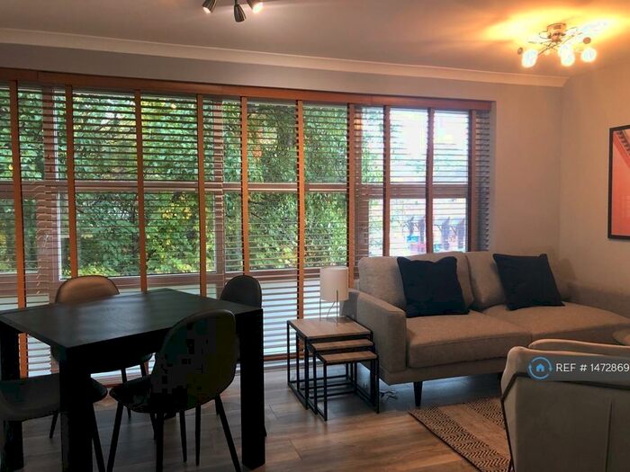 4 Bedroom Flat To Rent In Southwark, London, SE16