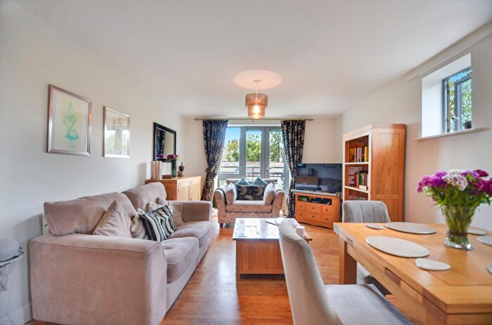 1 Bedroom Flat For Sale In West Norwood, London, SE27
