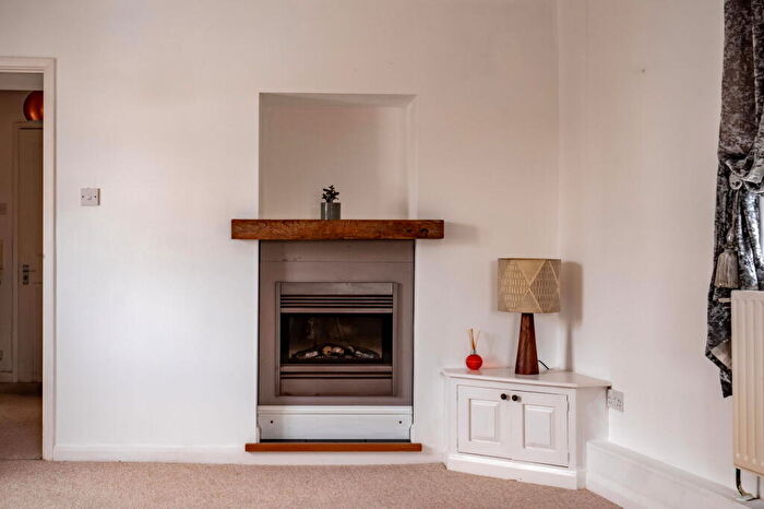 1 Bedroom Flat For Sale In Catherine Hill, Frome, BA11