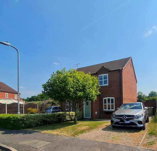 2 Bedroom Semi-Detached House To Rent In Ashfield Grange, Saxilby, LN1