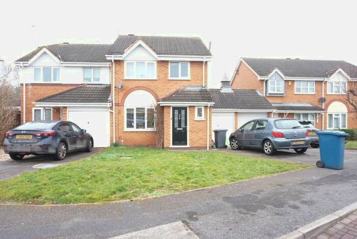 3 Bedroom Semi-Detached House To Rent In Park Stone Close, Compton Acres, Nottingham, NG2