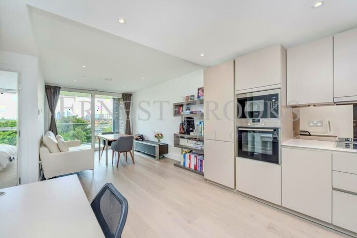 1 Bedroom Apartment To Rent In Claremont House, Quebec Way, Canada Water, SE16