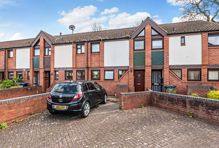 3 Bedroom Terraced House For Sale In Mattock Close, Headington, Oxford, Oxfordshire, OX3