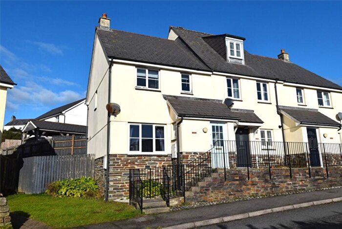 3 Bedroom End Of Terrace House For Sale In Carwollen Road, St Austell, PL25