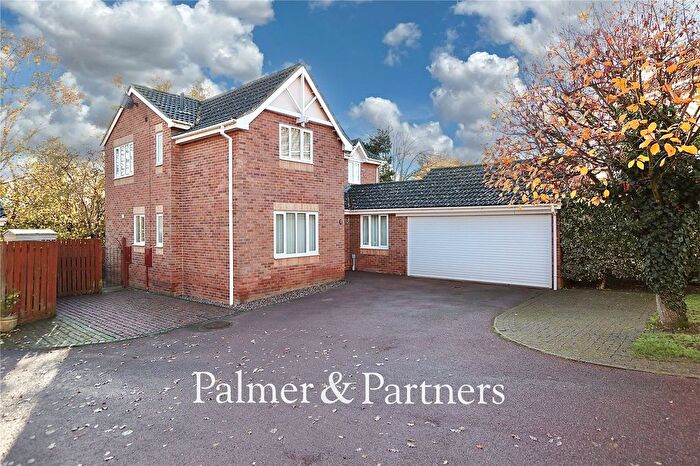 4 Bedroom Detached House For Sale In Wilding Road, Ipswich, Suffolk, IP8