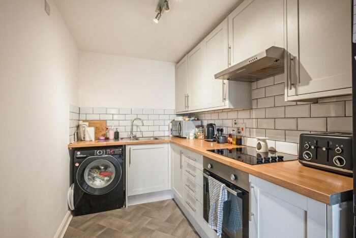 2 Bedroom Apartment To Rent In Emerald Quay, Shoreham-By-Sea, BN43